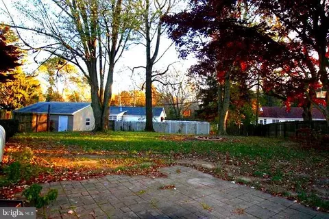 2 Edgewood Rd, Dover, DE 19901 photo 3