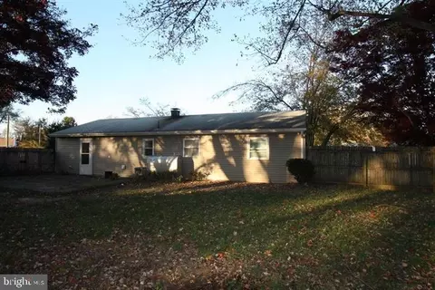 2 Edgewood Rd, Dover, DE 19901 photo 4