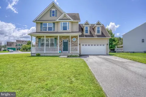 96 Nita Dr, Smyrna, DE 19977