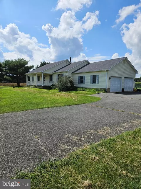 571 Mulberrie Point Rd, Frederica, DE 19946