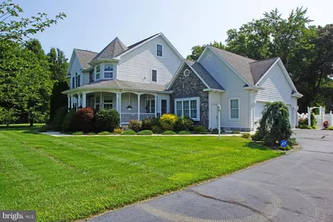 566 Raven Cir, Camden Wyoming, DE 19934
