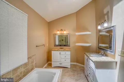 122 Red Oak Dr, Dover, DE 19904 photo 36