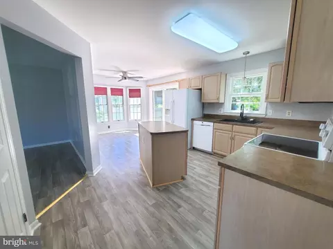 18 Lordship Ln, Dover, DE 19901 photo 13