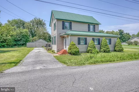 295 Artis Dr, Dover, DE 19904 photo 2