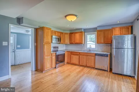 295 Artis Dr, Dover, DE 19904 photo 17