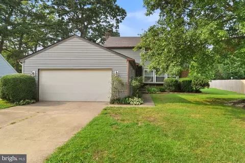 13 Freedom Dr, Dover, DE 19904