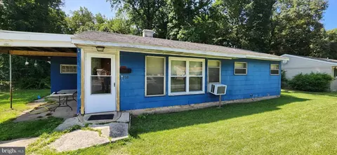 238 S Governors Blvd, Dover, DE 19901