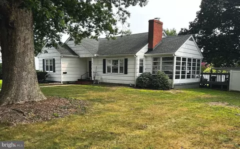 421 N Governors Ave, Dover, DE 19904