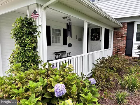 909 Wilson Dr, Dover, DE 19904 photo 4