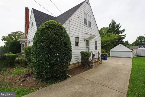 844 Forest St, Dover, DE 19904 photo 8