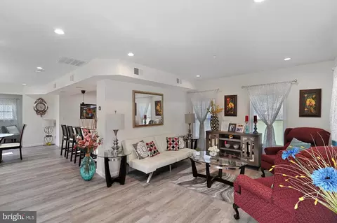 3 E Mispillion St, Harrington, DE 19952