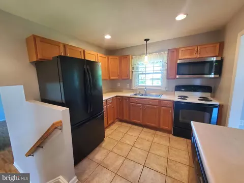 944 Westview Ter, Dover, DE 19904 photo 9