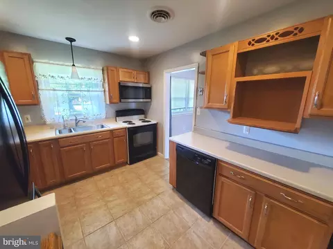 944 Westview Ter, Dover, DE 19904 photo 28