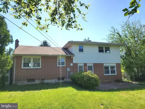 944 Westview Ter, Dover, DE 19904 photo 4