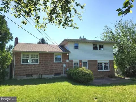 944 Westview Ter, Dover, DE 19904 photo 3