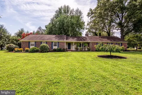 138 E Fairway Cir, Smyrna, DE 19977