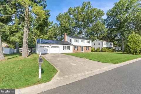 46 Fairfield, Dover, DE 19901 photo 2