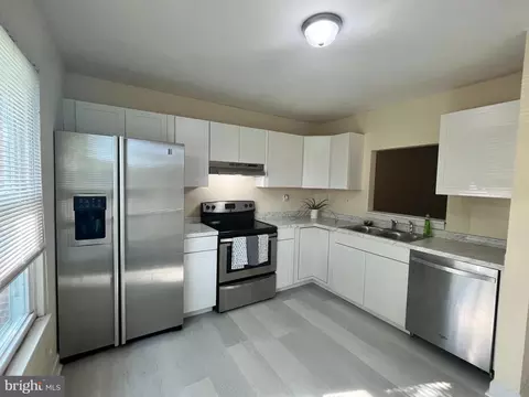 308 Stone Brook Pl, Dover, DE 19901 photo 5