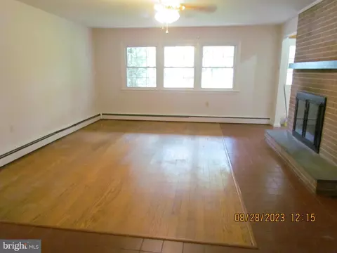 126 Shadow Ct, Dover, DE 19904 photo 25