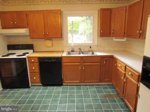 126 Shadow Ct, Dover, DE 19904 photo 12