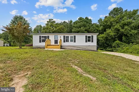 956 Fernwood Dr, Harrington, DE 19952
