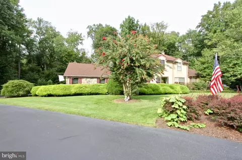 353 Pine Valley Rd, Dover, DE 19904