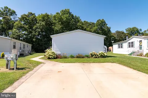 404 Fox Pointe Dr, Dover, DE 19904 photo 30