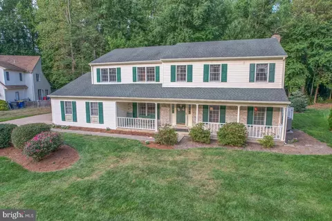 165 Burning Tree Rd, Dover, DE 19904