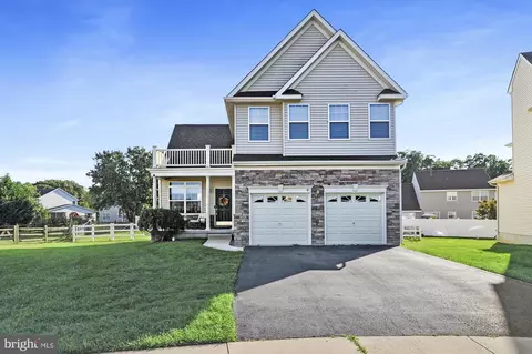 14 Aquamarine Ct, Dover, DE 19901