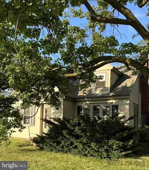 928 Bay Rd, Milford, DE 19963