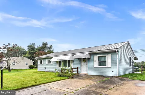111 Saxton Rd, Dover, DE 19901