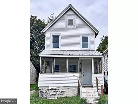 210 N Kirkwood St, Dover, DE 19904