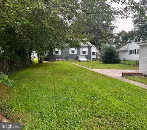 132 Pine St, Dover, DE 19901 photo 3
