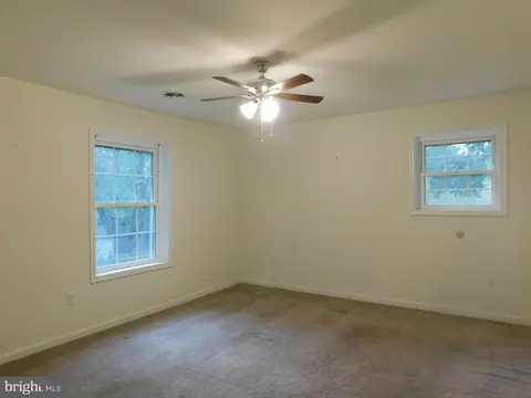 1060 Artis Dr, Dover, DE 19904 photo 12