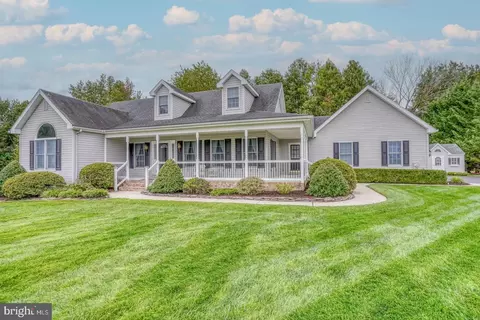 70 Kennys Ln, Dover, DE 19901