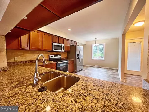 81 Chatham Ct, Dover, DE 19901 photo 5