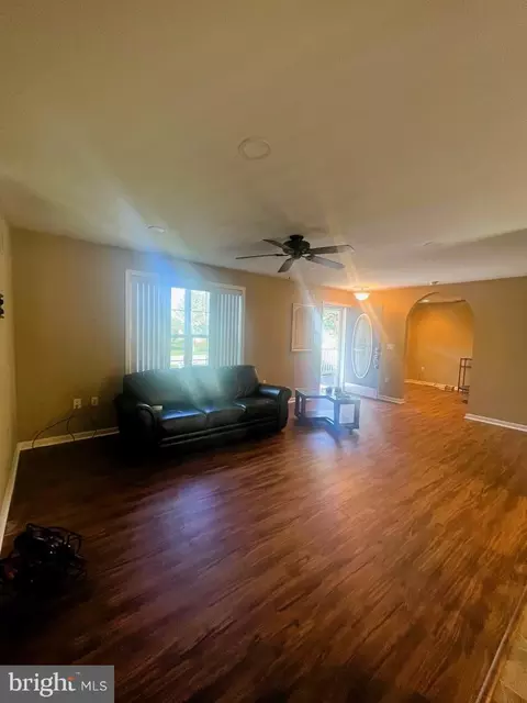 89 Waters Edge Dr, Dover, DE 19904 photo 3