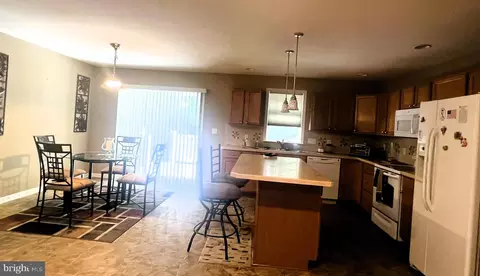 89 Waters Edge Dr, Dover, DE 19904 photo 5