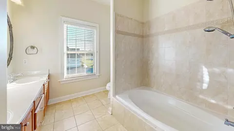 Bath - 212 Case Ridge Rd, Dover, DE 19901 photo 10 of 12
