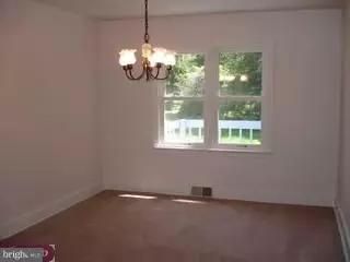 47 N Edgehill Ave, Dover, DE 19901 photo 3
