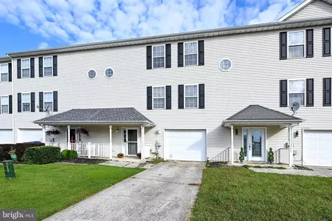 53 Downey Oak Cir, Camden Wyoming, DE 19934