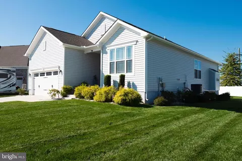 19 Wellington Ave, Dover, DE 19904