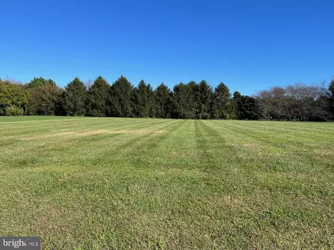 8 Estates Drive, Camden Wyoming, DE 19934