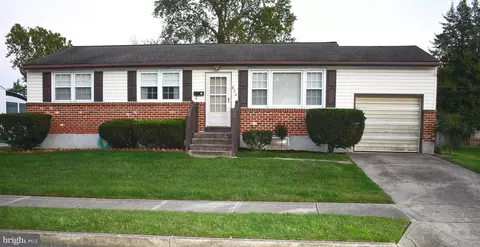 836 Townsend Blvd, Dover, DE 19901