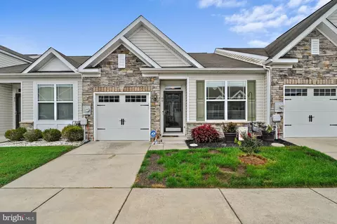86 Cresthaven Ln, Dover, DE 19901