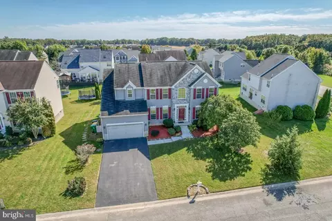 28 S Constitution Dr, Smyrna, DE 19977