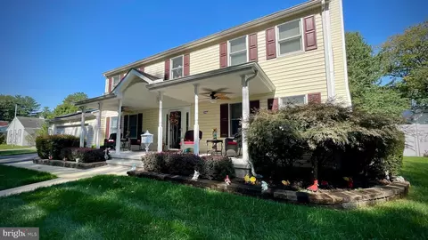 107 Lynnhaven Dr, Dover, DE 19904 photo 5