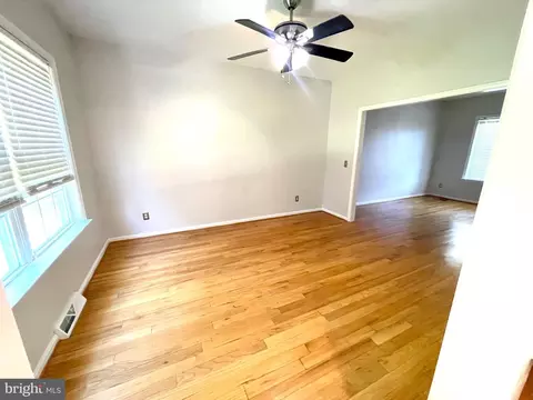 32 Pin Oak Dr, Dover, DE 19904 photo 9
