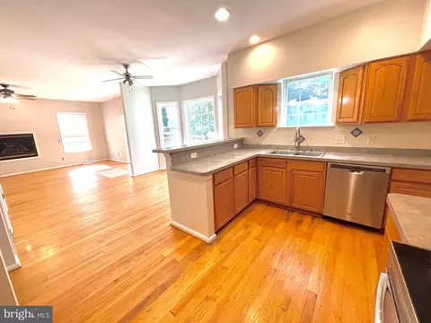 32 Pin Oak Dr, Dover, DE 19904 photo 11
