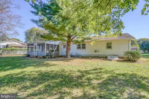 54 Meadow Glen Dr, Dover, DE 19901 photo 45